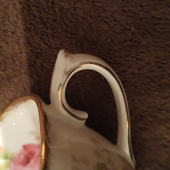 Vintage Royal Albert American Beauty Bone China Teacup & Saucer Set - Picture 17 of 17